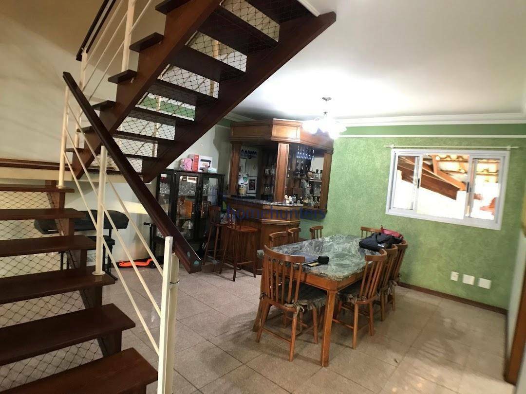 Casa de Condomínio à venda com 4 quartos, 200m² - Foto 37