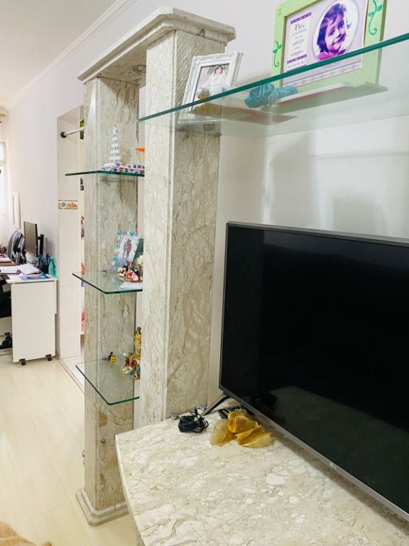 Apartamento à venda com 2 quartos, 56m² - Foto 11