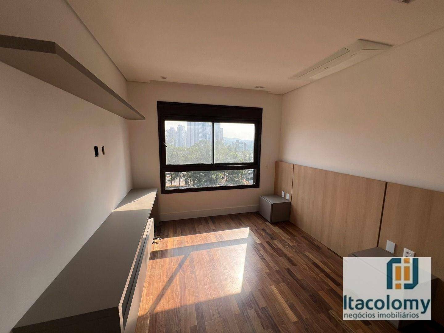 Apartamento à venda com 3 quartos, 412m² - Foto 8