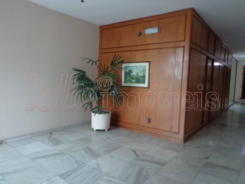 Apartamento à venda com 3 quartos, 220m² - Foto 19