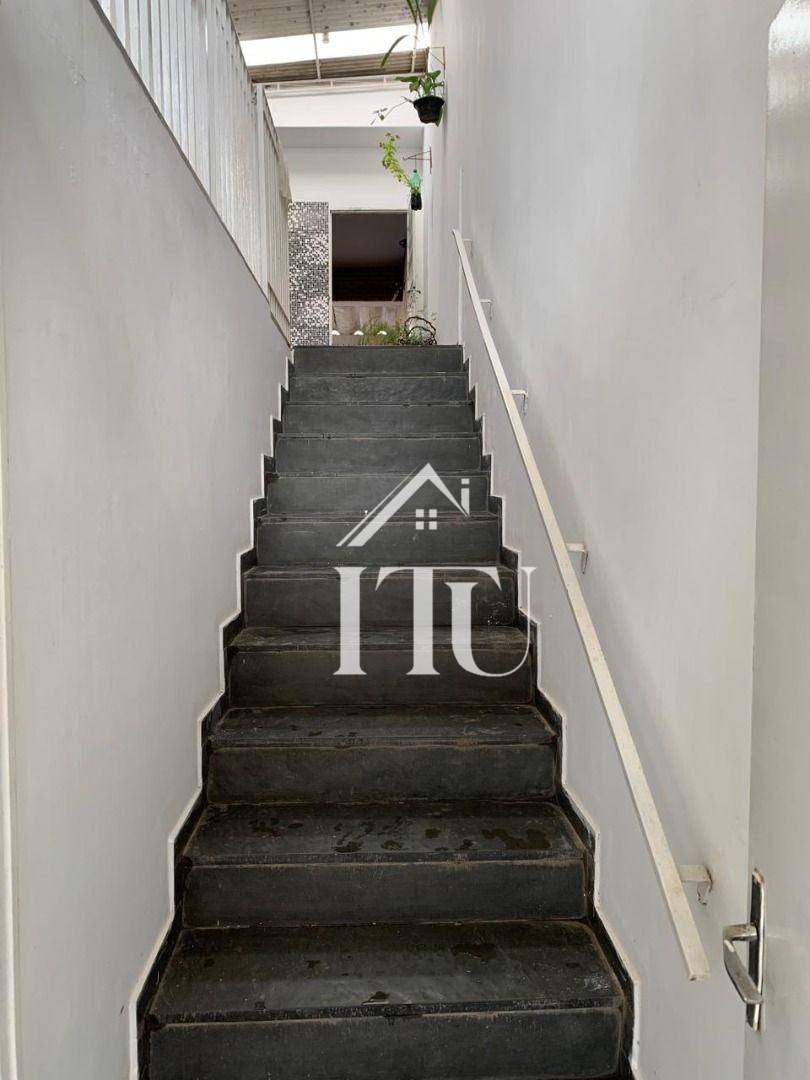 Casa à venda com 4 quartos, 262m² - Foto 26