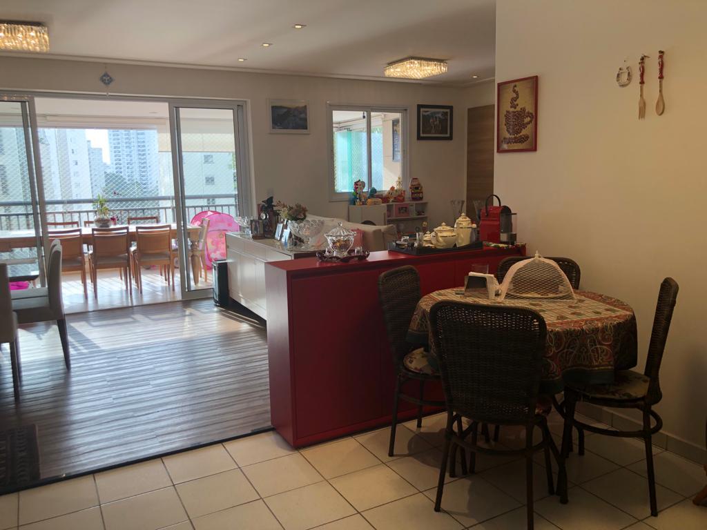 Apartamento à venda com 3 quartos, 122m² - Foto 4