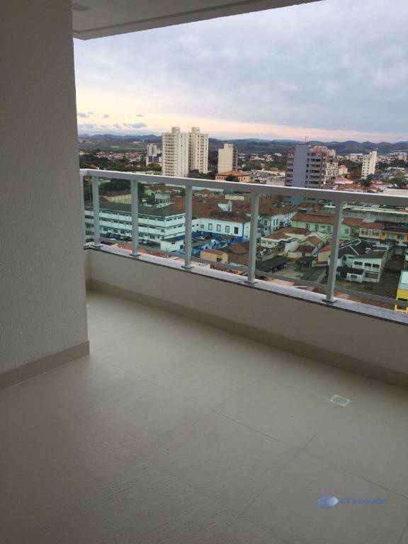 Apartamento à venda com 3 quartos, 93m² - Foto 16