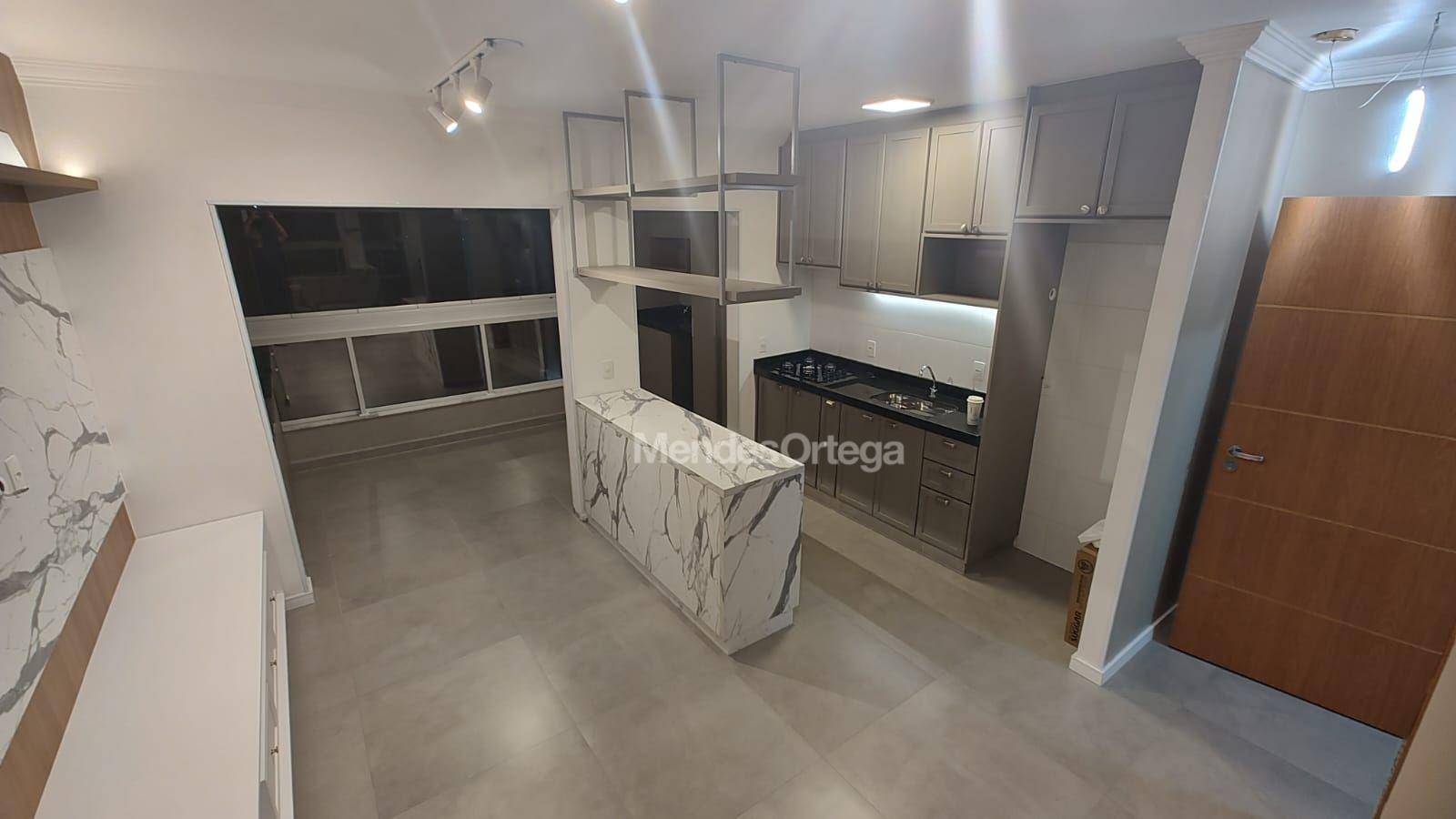 Apartamento à venda com 2 quartos, 63m² - Foto 3