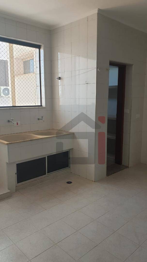 Apartamento à venda com 3 quartos - Foto 17