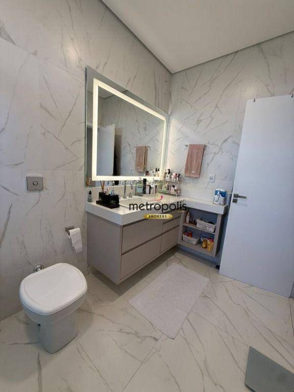 Sobrado à venda e aluguel com 4 quartos, 278m² - Foto 28
