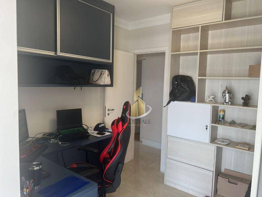 Apartamento à venda com 3 quartos, 157m² - Foto 16