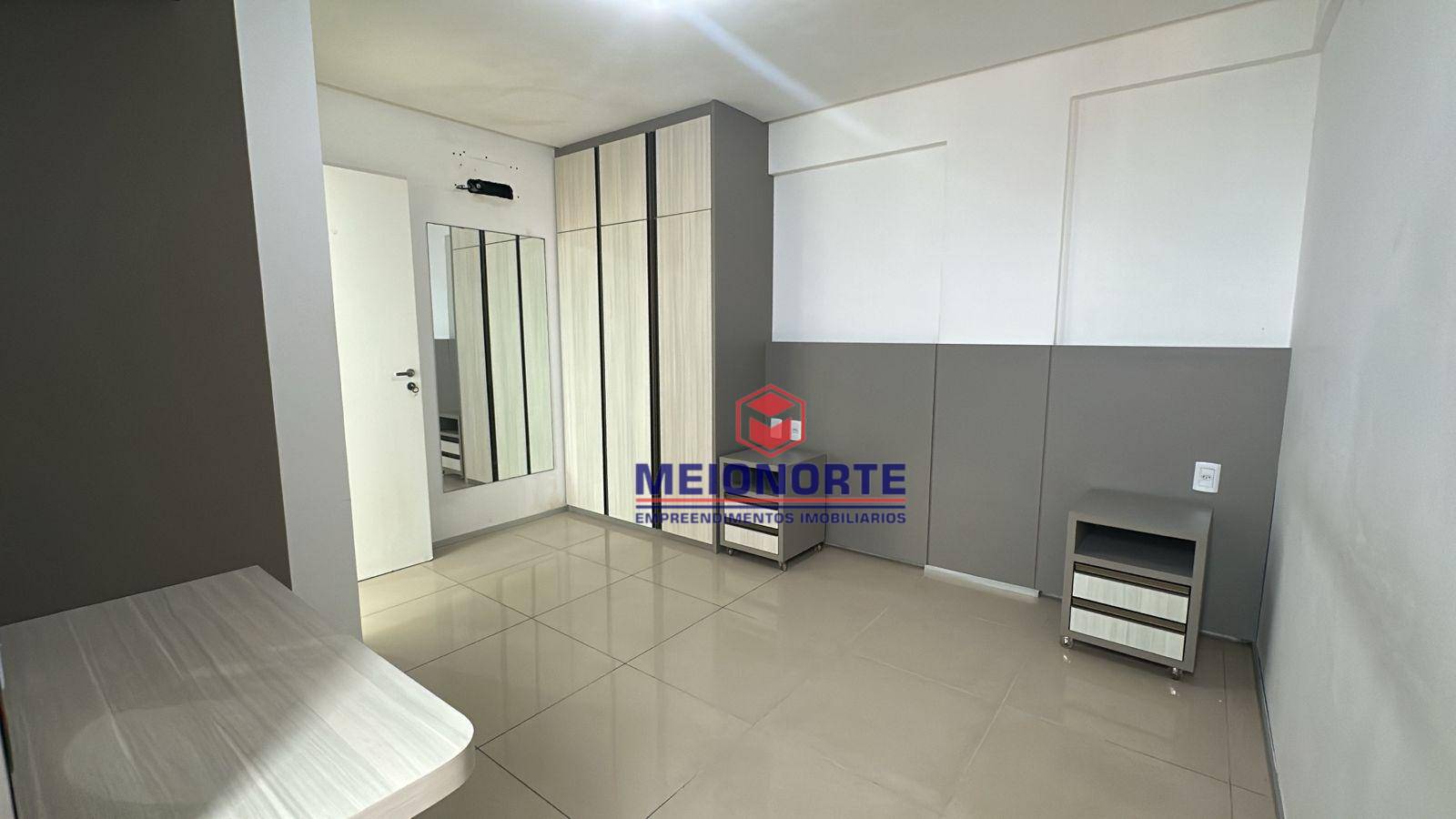 Apartamento à venda com 3 quartos, 83m² - Foto 12