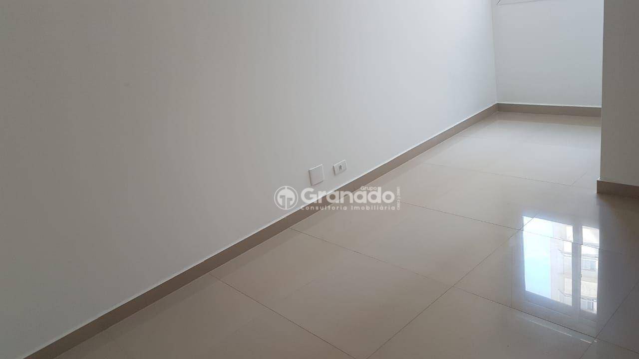 Apartamento à venda com 3 quartos, 98m² - Foto 13