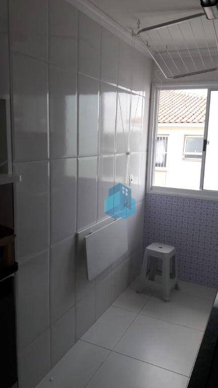 Apartamento à venda com 2 quartos, 42m² - Foto 18