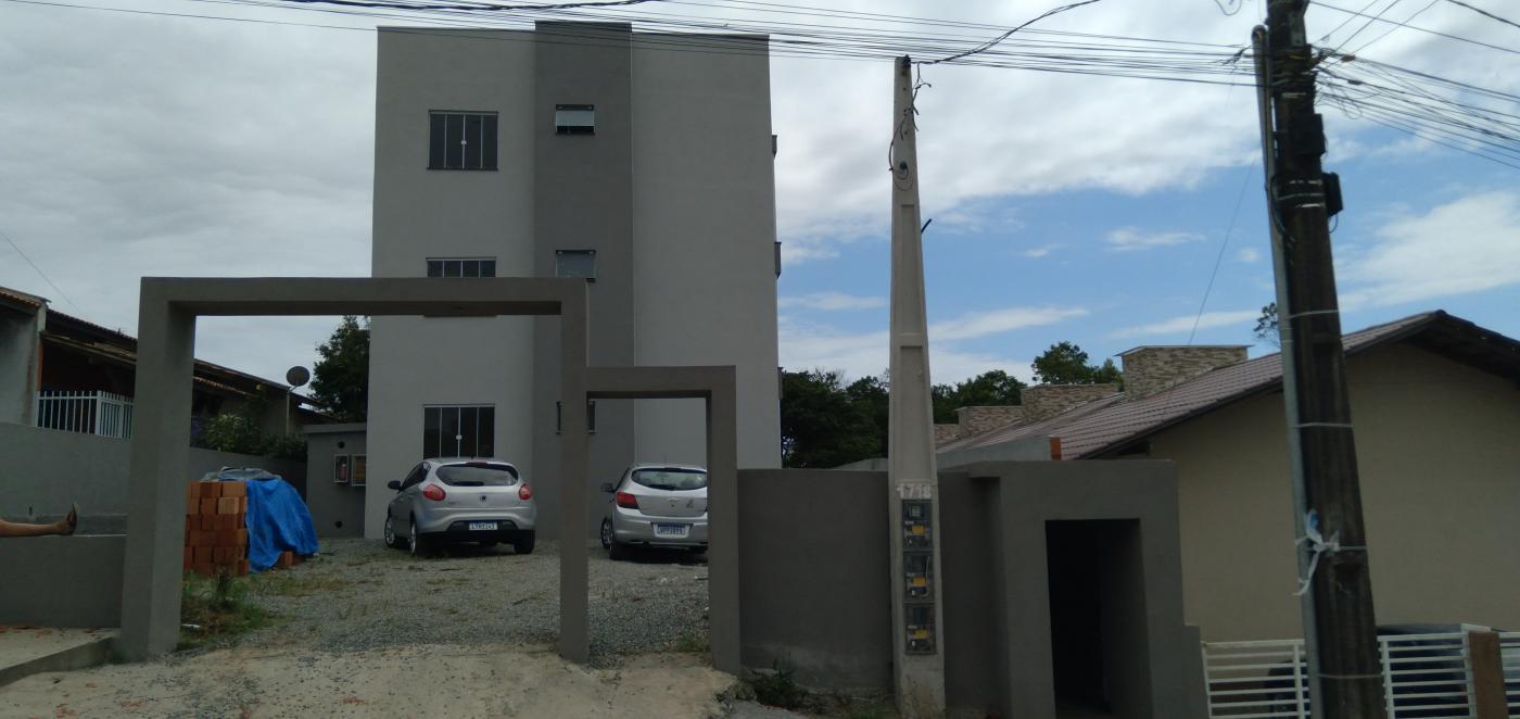 Apartamento à venda com 2 quartos, 61m² - Foto 2