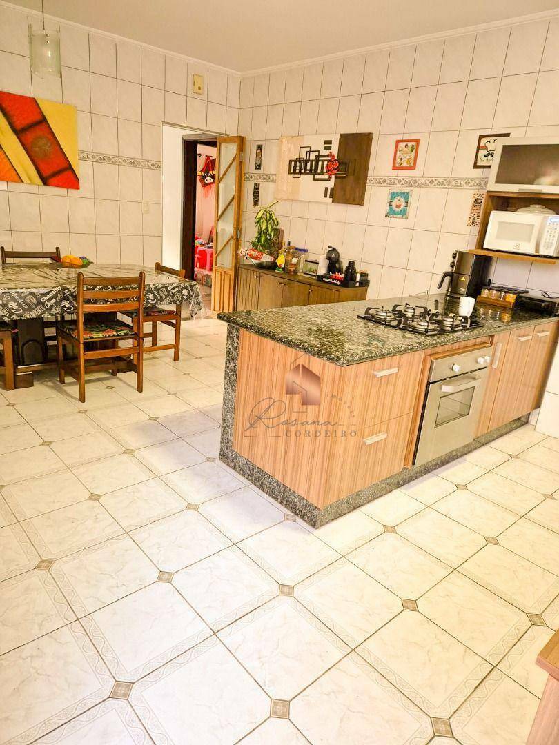 Casa à venda com 3 quartos, 164m² - Foto 24