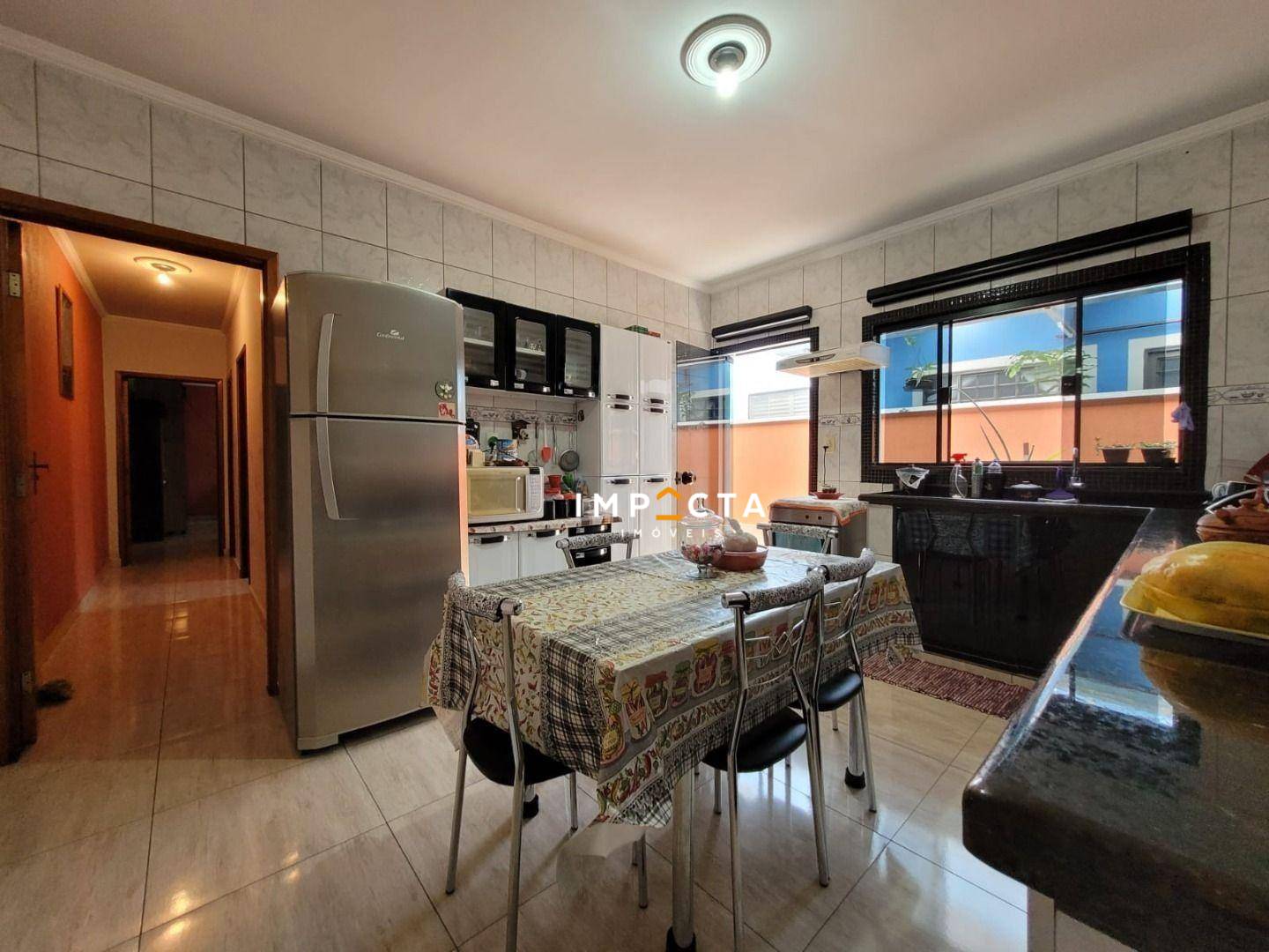 Casa, 3 quartos, 160 m² - Foto 4