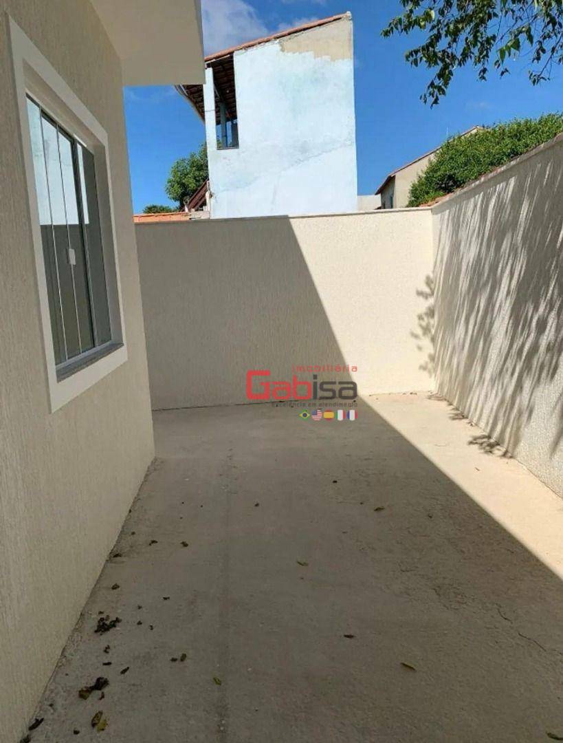Casa à venda com 2 quartos, 60m² - Foto 6
