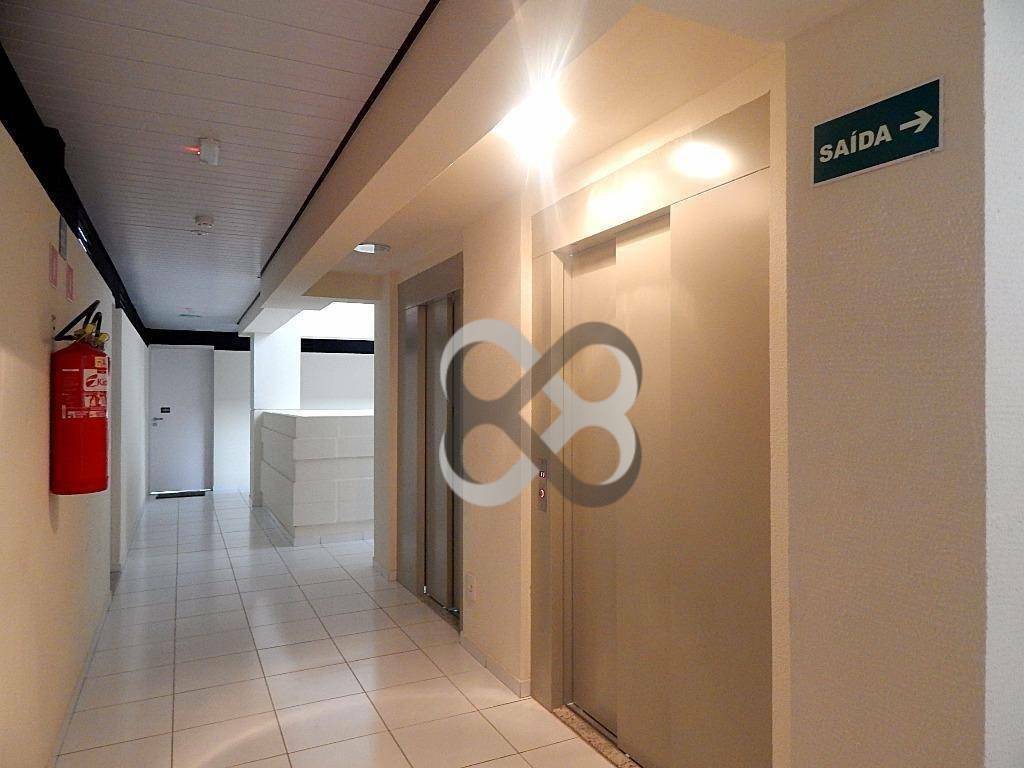 Apartamento à venda com 2 quartos, 44m² - Foto 20