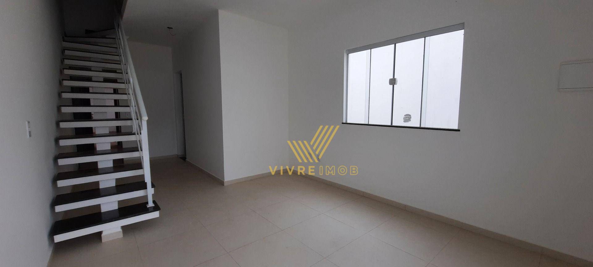 Casa à venda com 2 quartos, 83m² - Foto 2