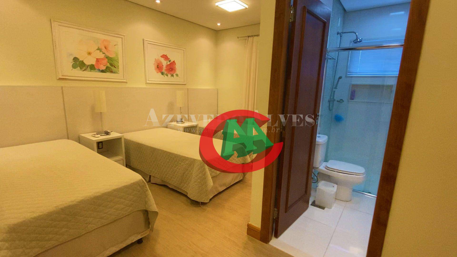 Chácara à venda com 7 quartos, 900m² - Foto 35