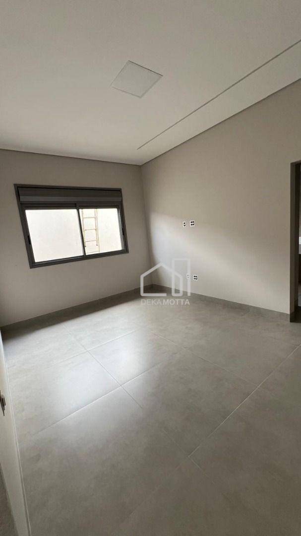 Casa de Condomínio à venda com 3 quartos, 210m² - Foto 9