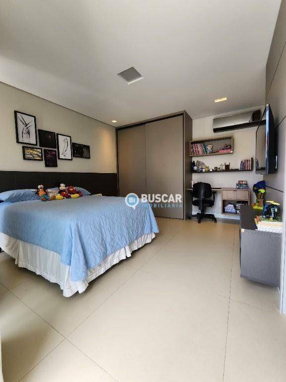 Casa de Condomínio à venda com 4 quartos, 470m² - Foto 35