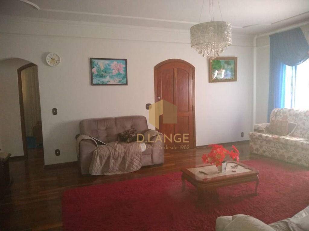 Casa à venda com 4 quartos, 250m² - Foto 21