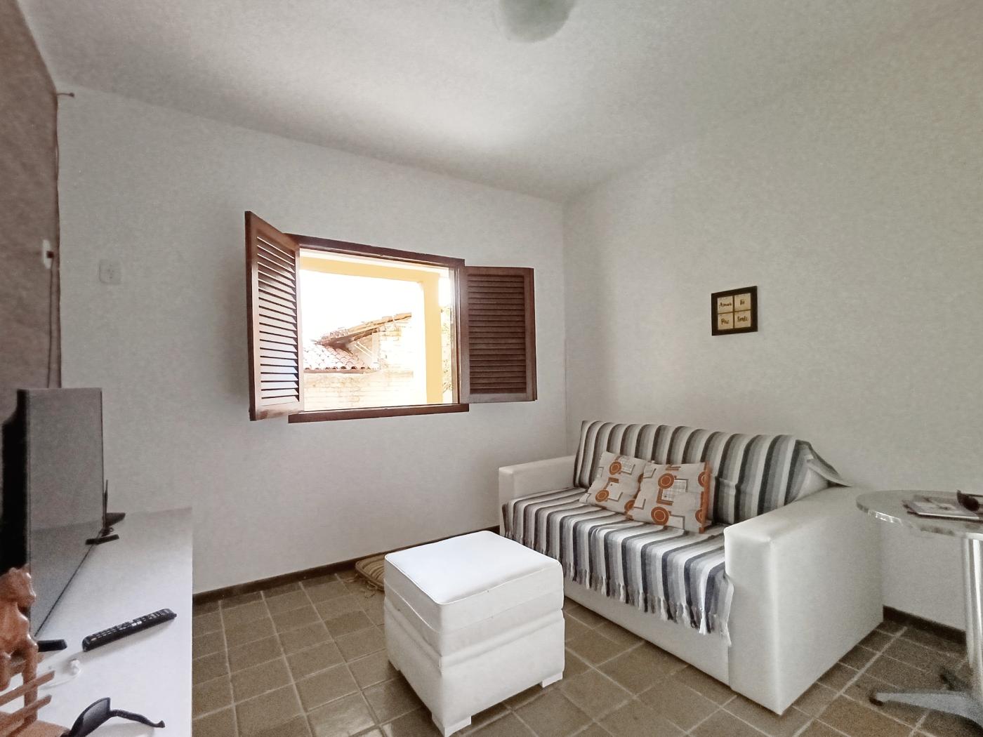 Casa à venda com 5 quartos, 350m² - Foto 9