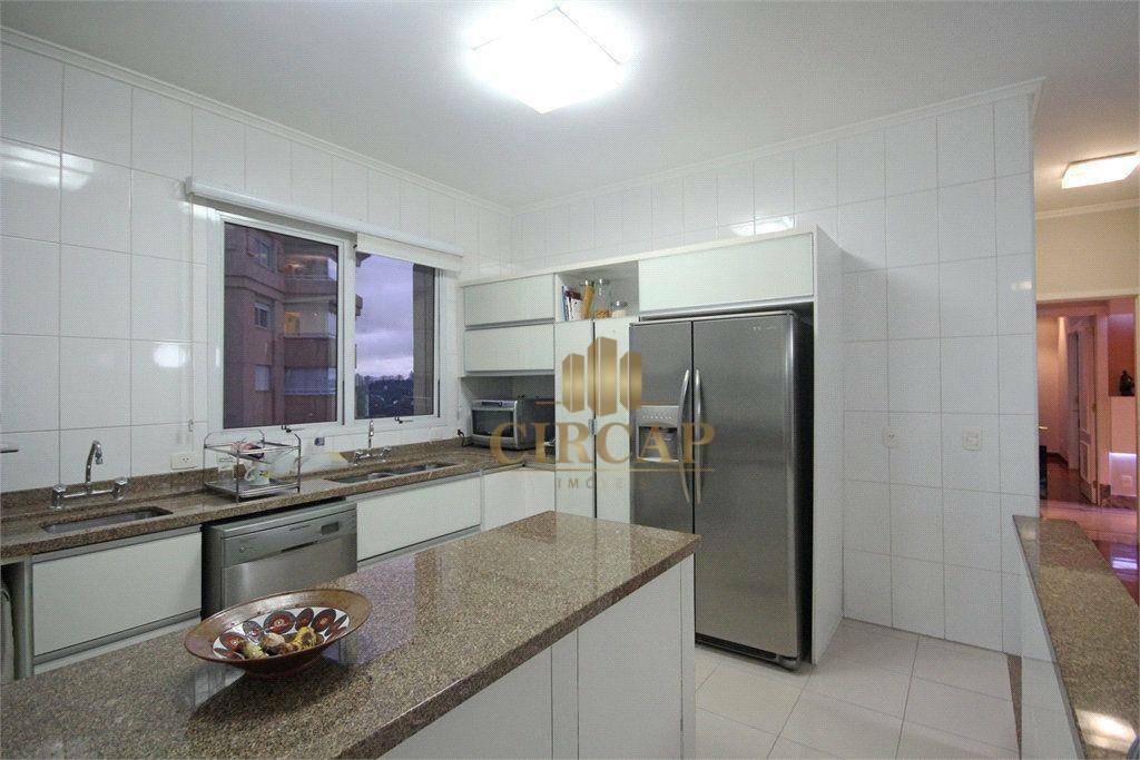 Apartamento à venda com 4 quartos, 317m² - Foto 8