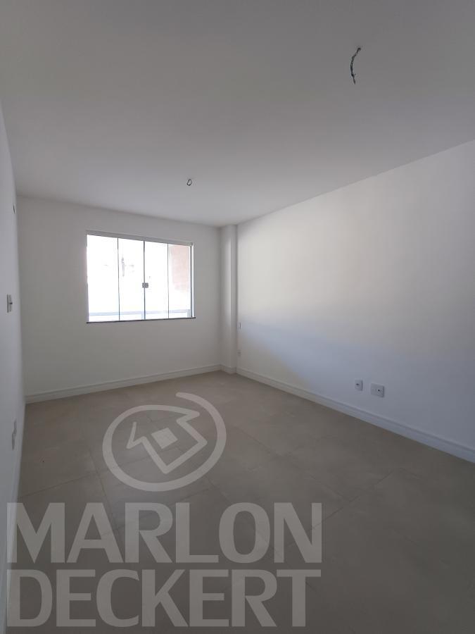 Apartamento à venda com 2 quartos, 104m² - Foto 10