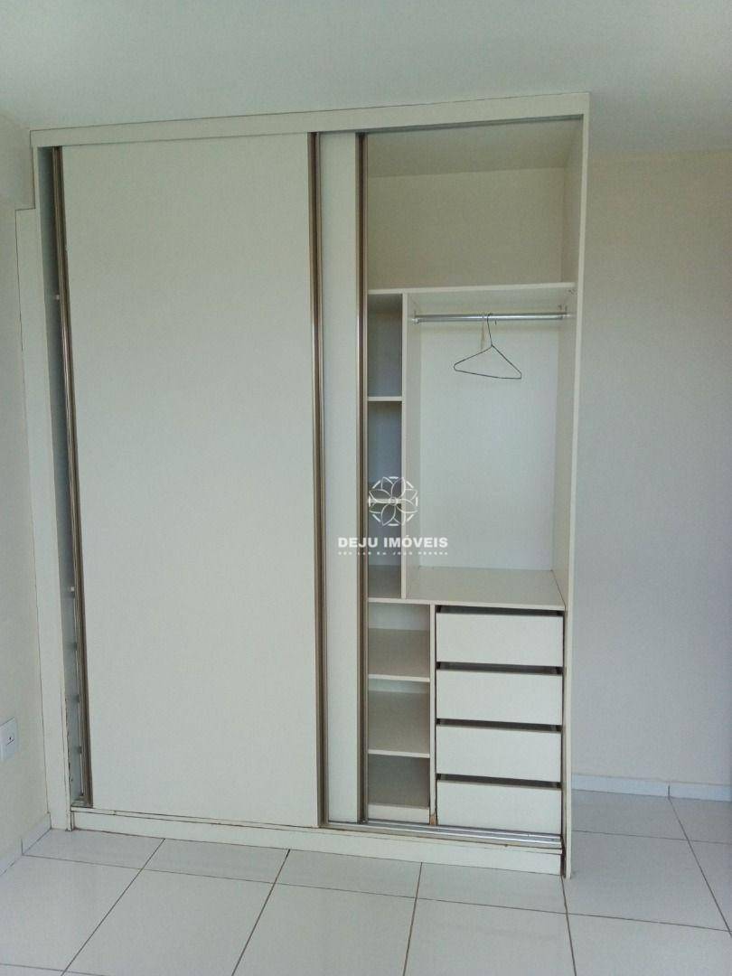 Apartamento à venda com 3 quartos, 78m² - Foto 17