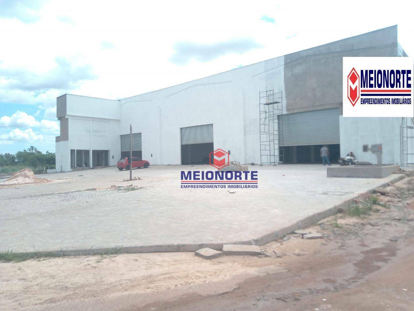 Depósito-Galpão-Armazém para alugar, 1700m² - Foto 1