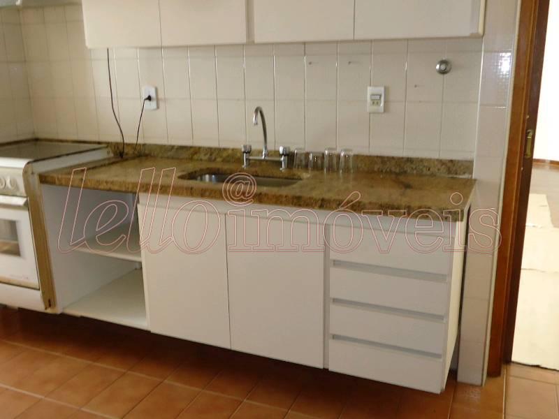 Apartamento para alugar com 3 quartos, 116m² - Foto 12