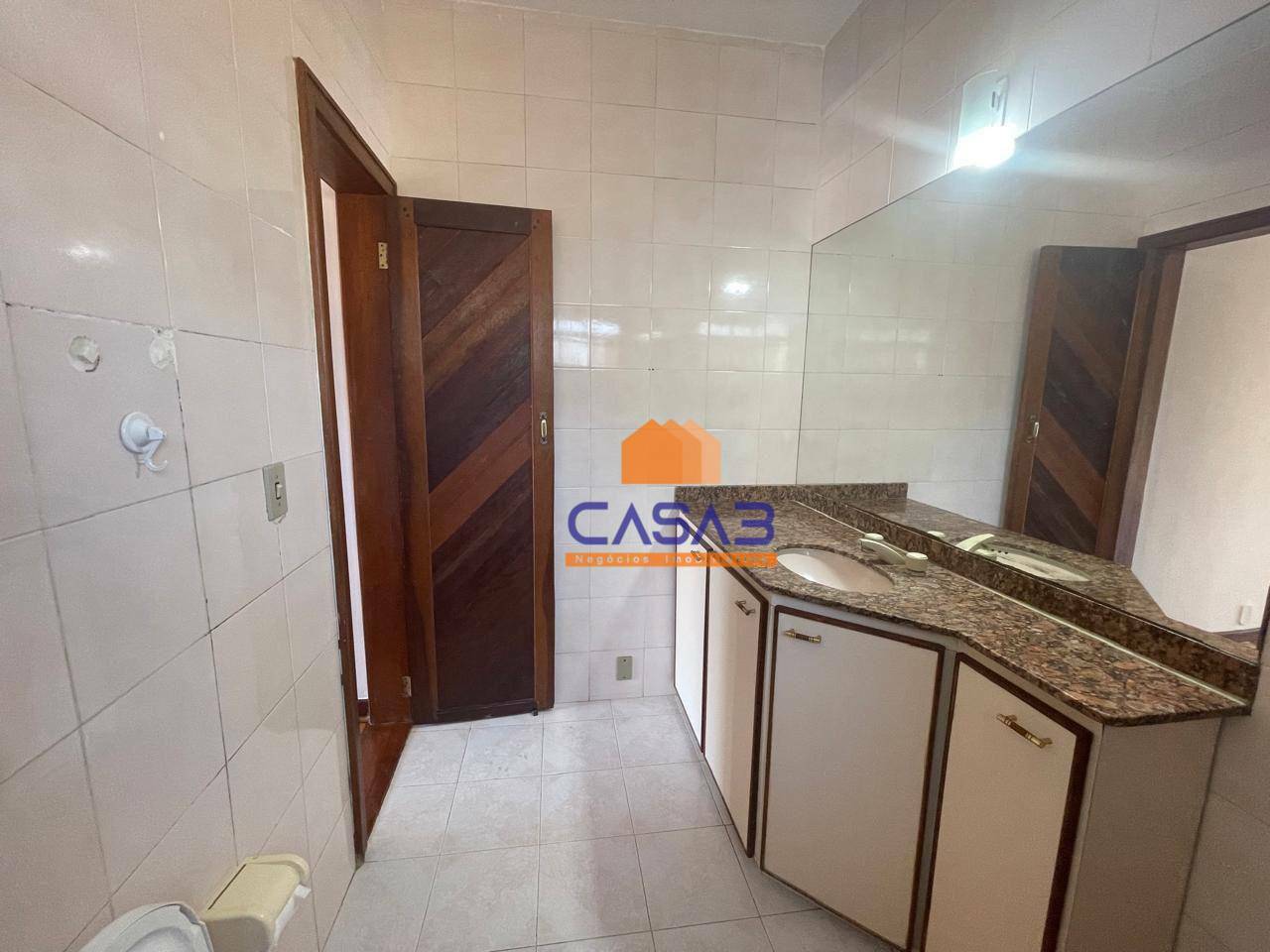 Casa à venda com 6 quartos, 473m² - Foto 23