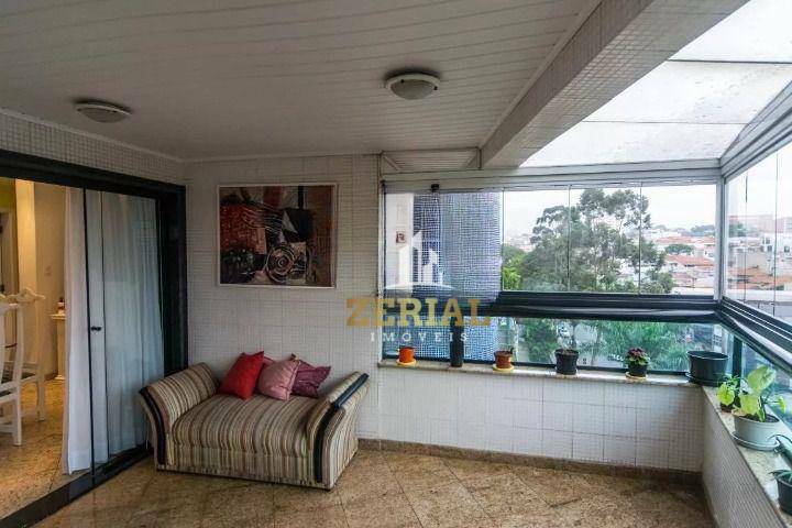 Apartamento à venda com 3 quartos, 115m² - Foto 1