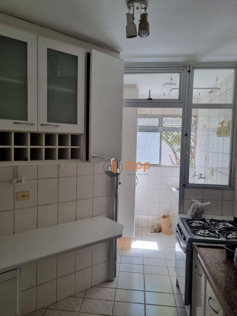 Apartamento para alugar com 3 quartos, 70m² - Foto 30