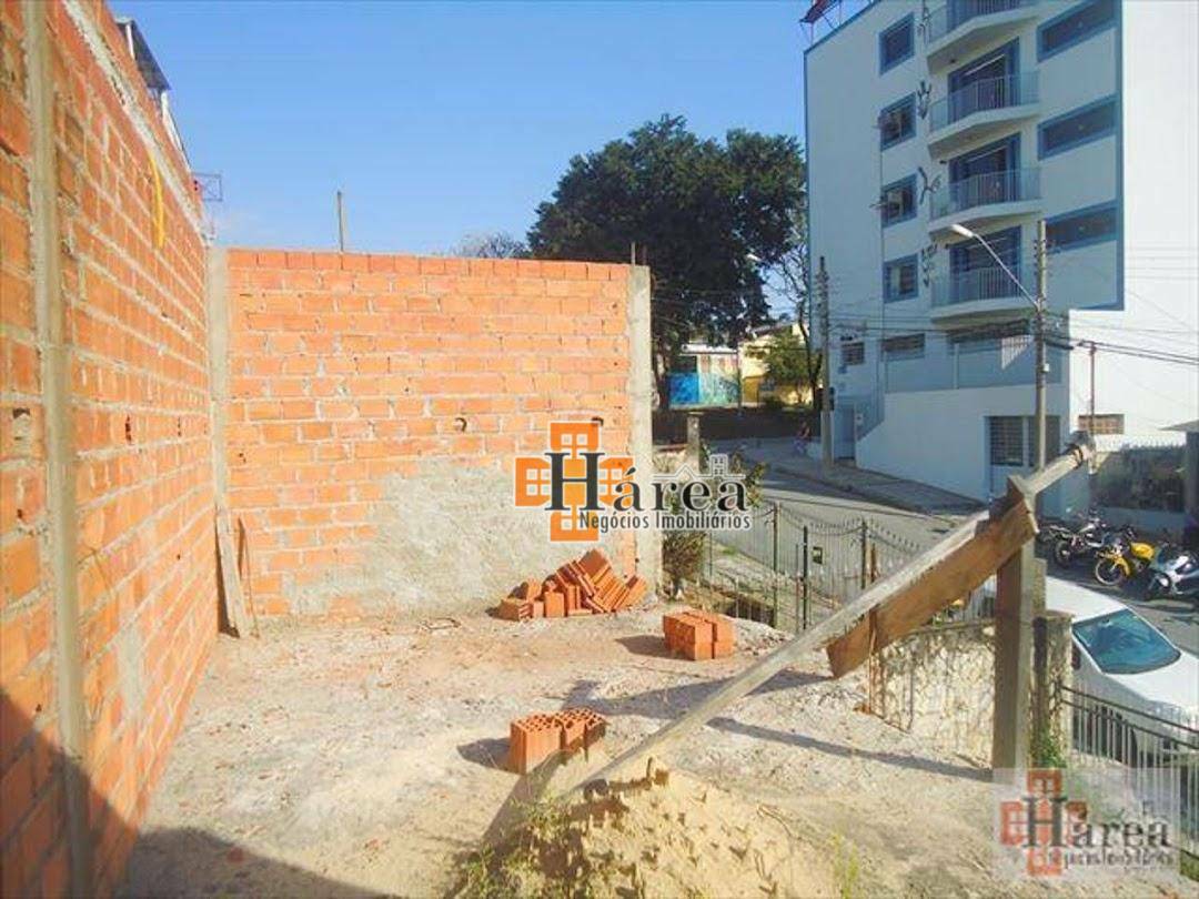Sobrado à venda com 3 quartos, 300m² - Foto 27