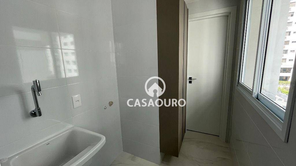 Apartamento para alugar com 3 quartos, 115m² - Foto 30