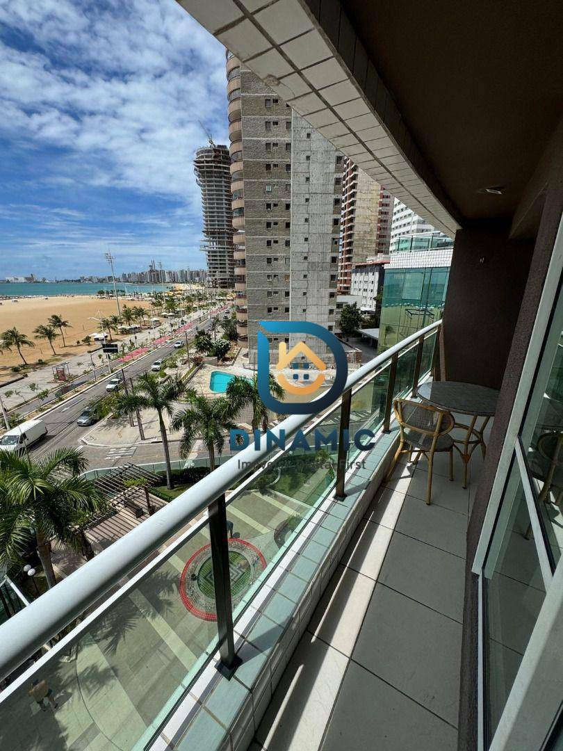 Apartamento à venda com 2 quartos, 70m² - Foto 17