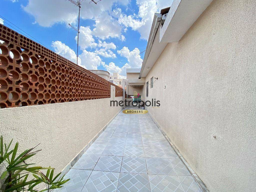 Casa para alugar com 2 quartos, 70m² - Foto 20