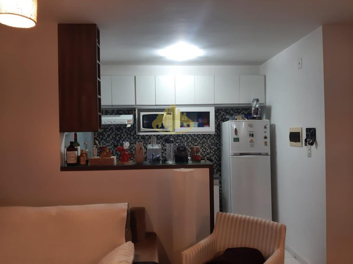 Apartamento à venda com 2 quartos, 51m² - Foto 11