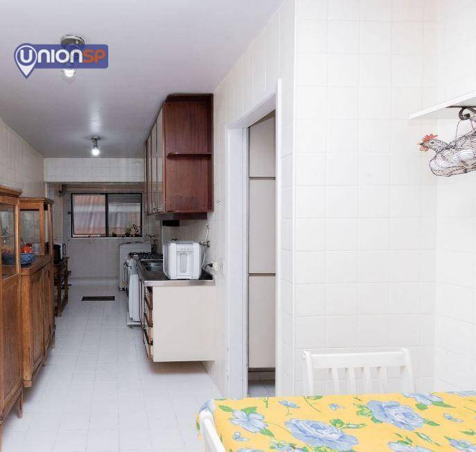 Apartamento à venda com 4 quartos, 160m² - Foto 18