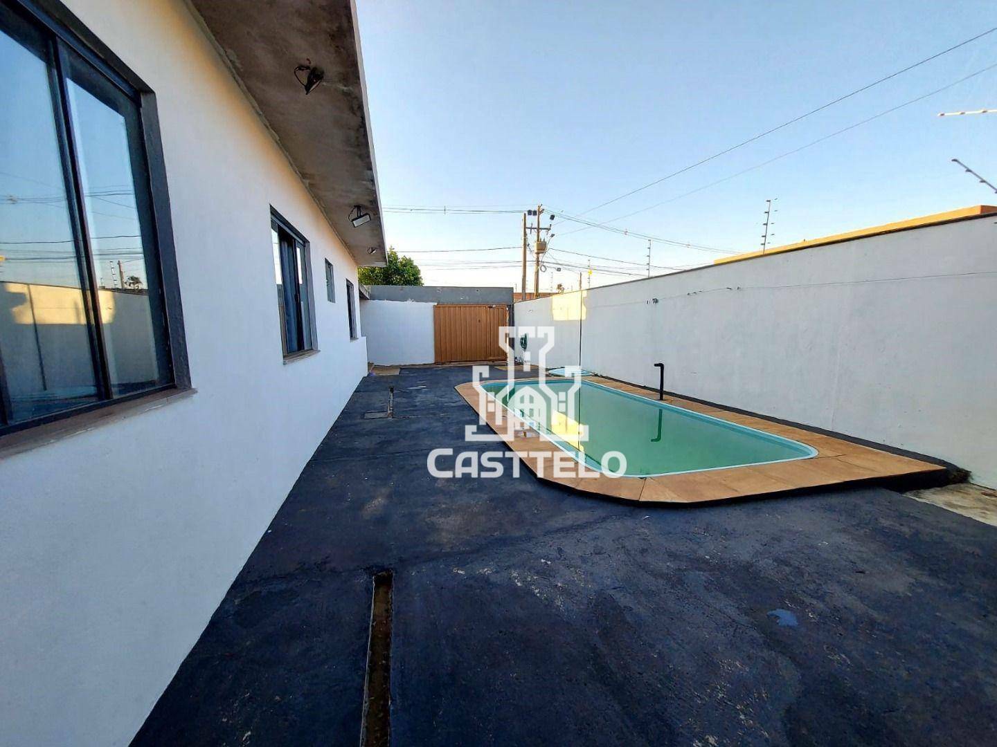 Casa à venda com 3 quartos, 108m² - Foto 5