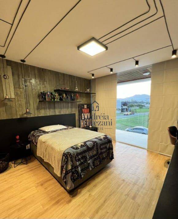 Casa de Condomínio à venda com 4 quartos, 307m² - Foto 16