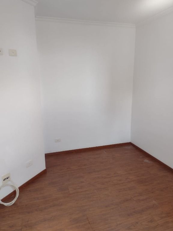 Apartamento à venda com 3 quartos, 81m² - Foto 13