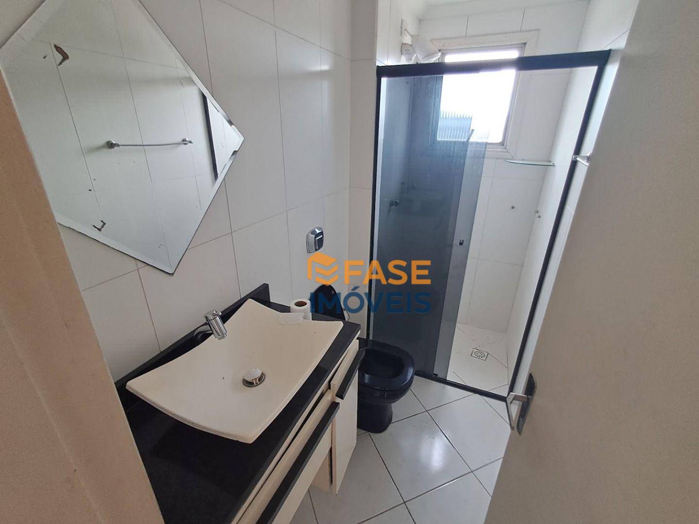 Apartamento à venda com 2 quartos, 52m² - Foto 11