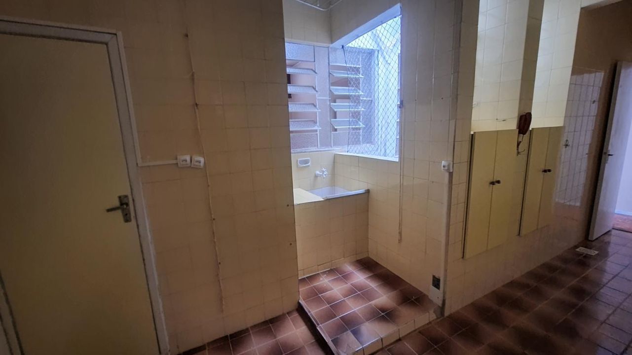 Apartamento à venda com 2 quartos, 65m² - Foto 19