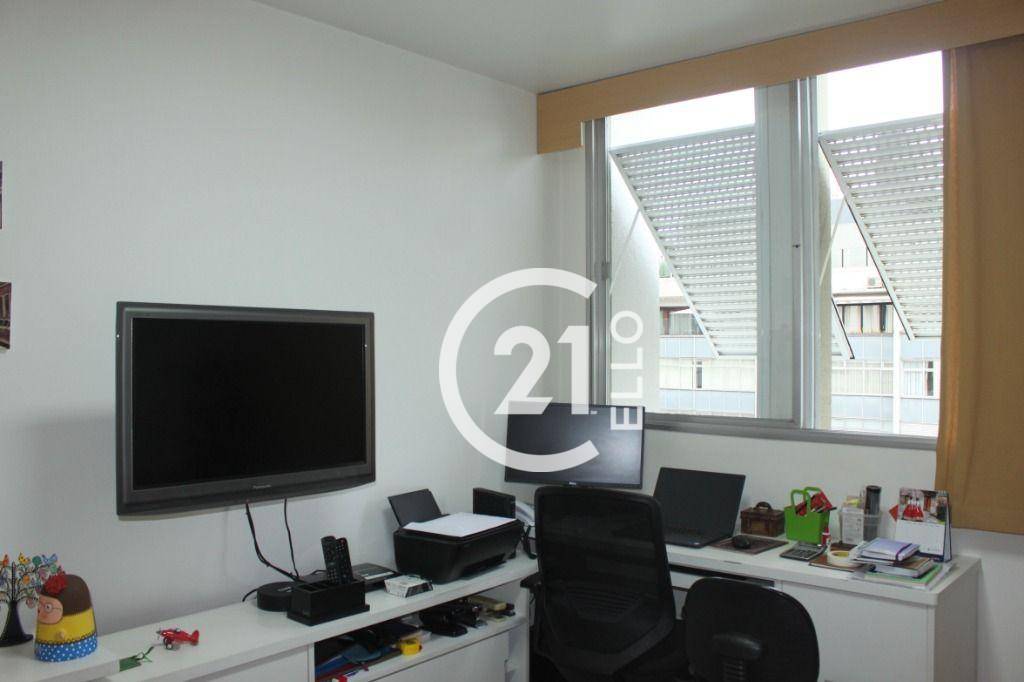 Apartamento à venda com 3 quartos, 110m² - Foto 17