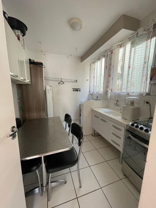 Apartamento à venda com 2 quartos, 50m² - Foto 4