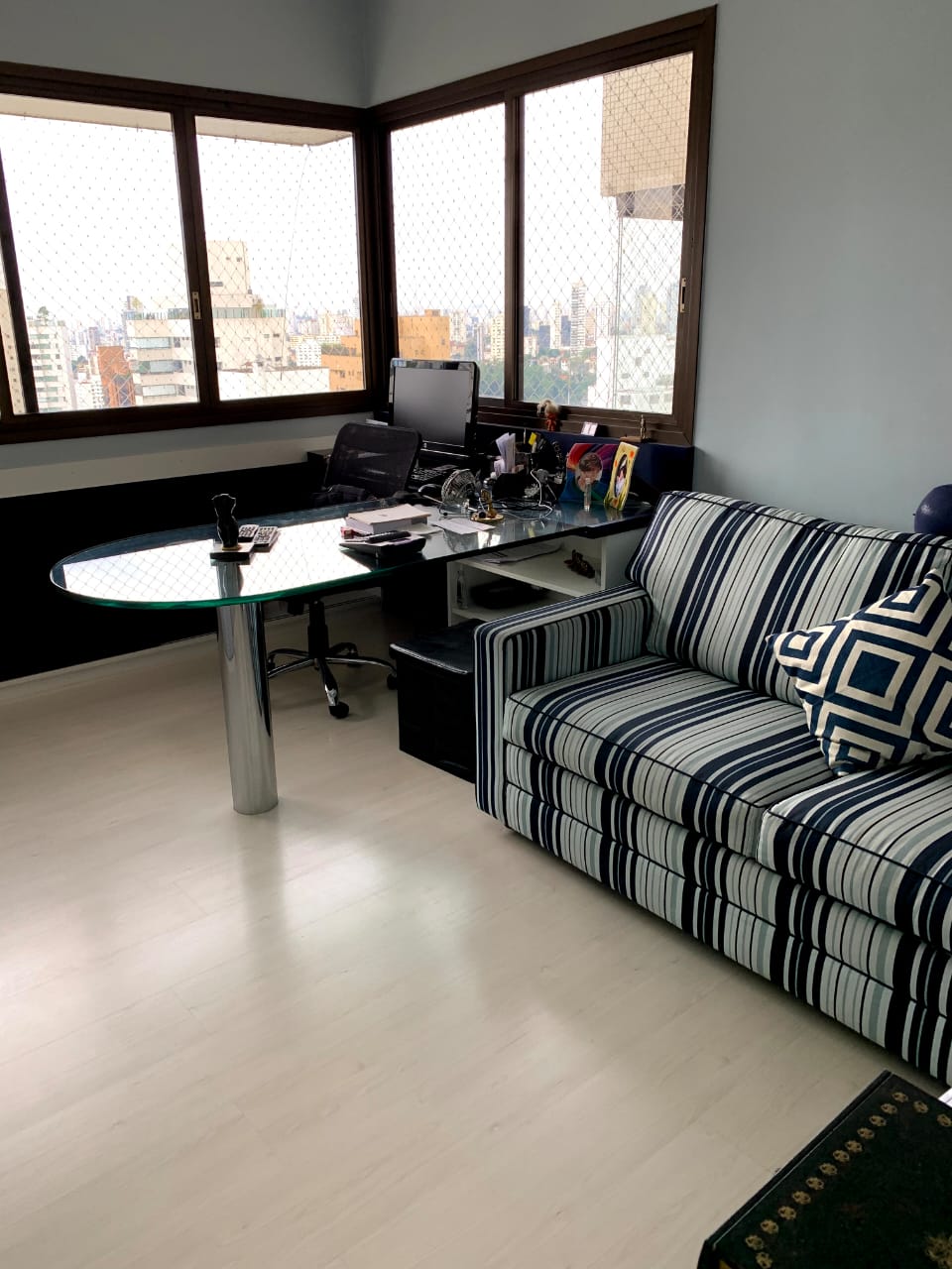 Apartamento à venda com 4 quartos, 280m² - Foto 1