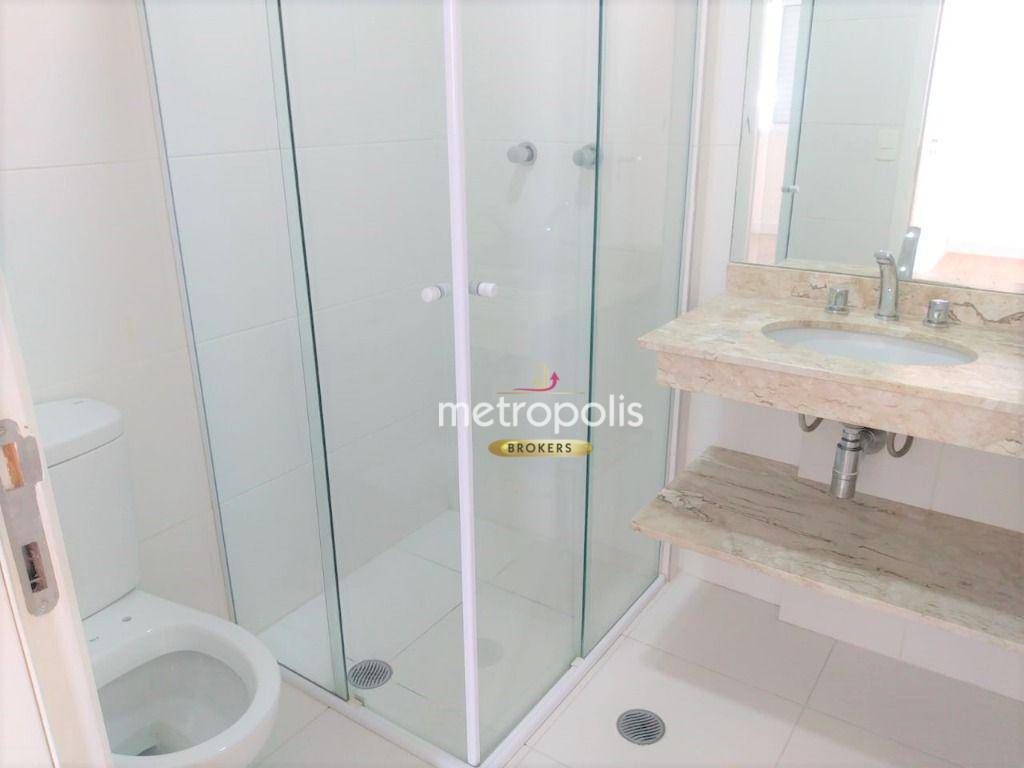 Apartamento para alugar com 2 quartos, 68m² - Foto 13