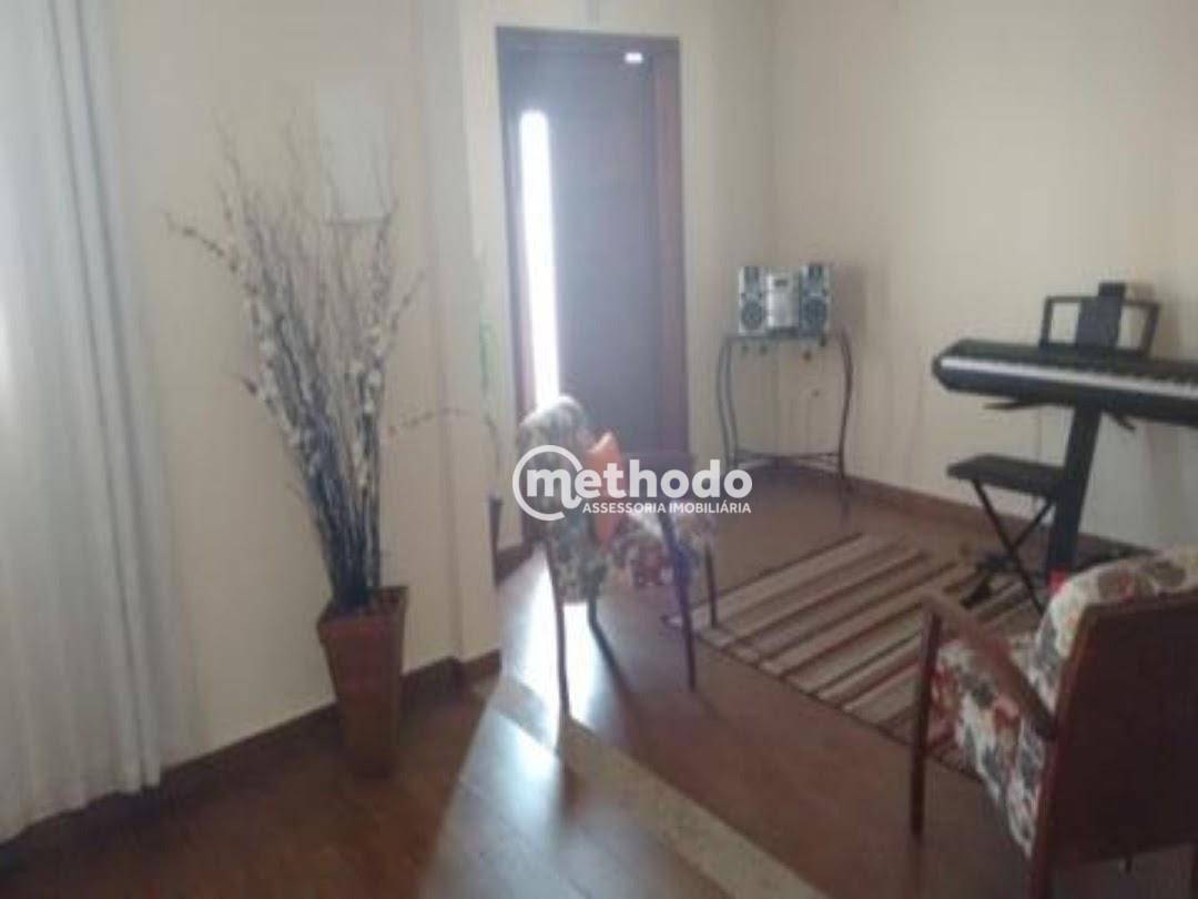 Casa à venda com 3 quartos, 148m² - Foto 8