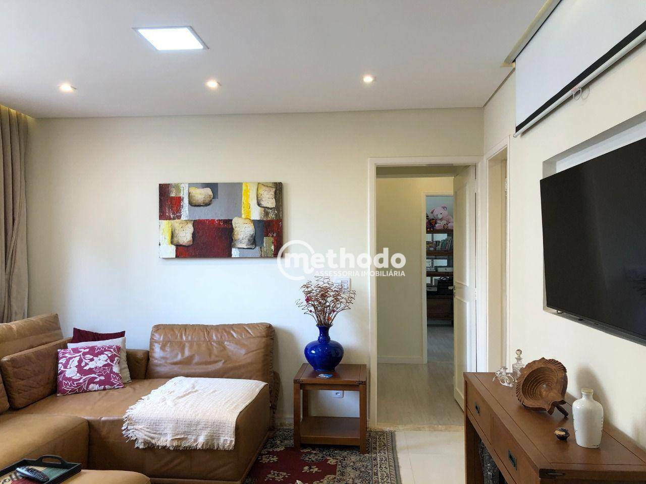 Apartamento à venda com 3 quartos, 117m² - Foto 1